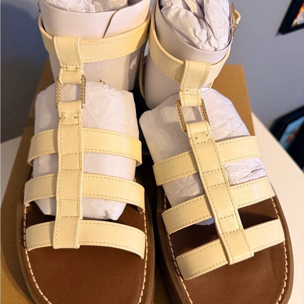 Jarelli Cream Sandals